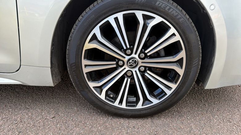 Toyota Corolla 1.8 VVT-i Hybrid Design 5dr CVT Hybrid Hatchback